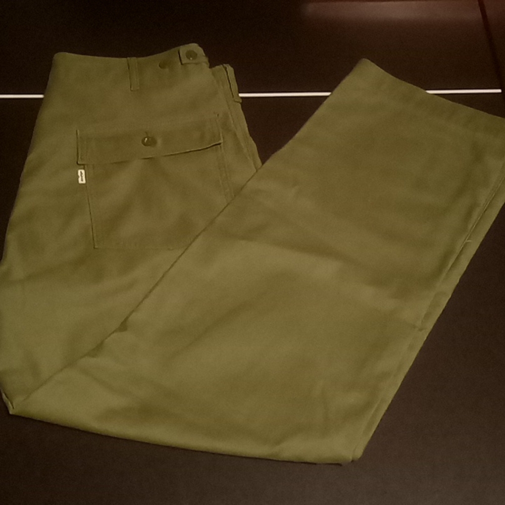 Levi's - Picture 3 of 4